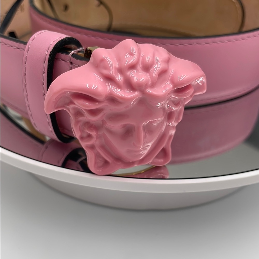 Versace Pink Designer Belt with Luxurious Packaging - Picture 3 of 9